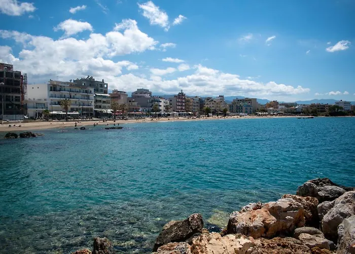 Eva's Residence, Family *