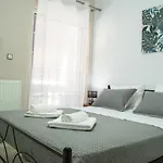 Eva's Residence, Family *