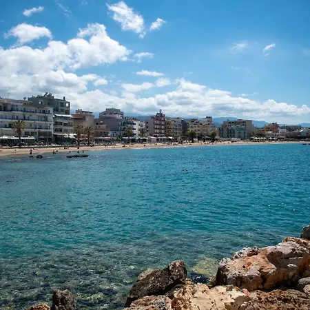 Eva's Residence, Family *