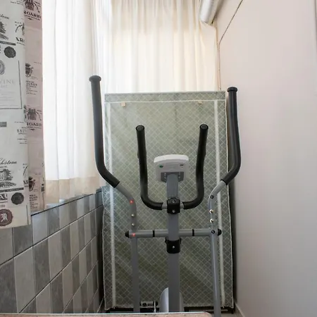 شقة Eva's Residence, Family