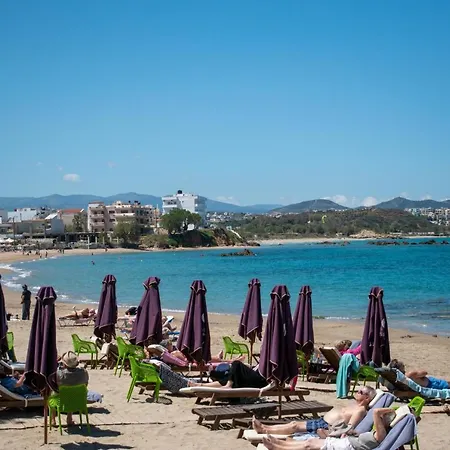 Eva's Residence, Family Apartman *