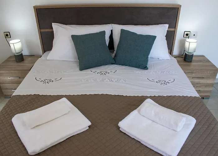 Eva's Residence, Family Daire *